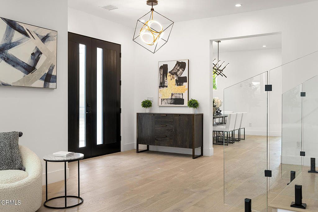 350 Mount Carmel Dr Glendale, CA 91206 - Thumbnail 5