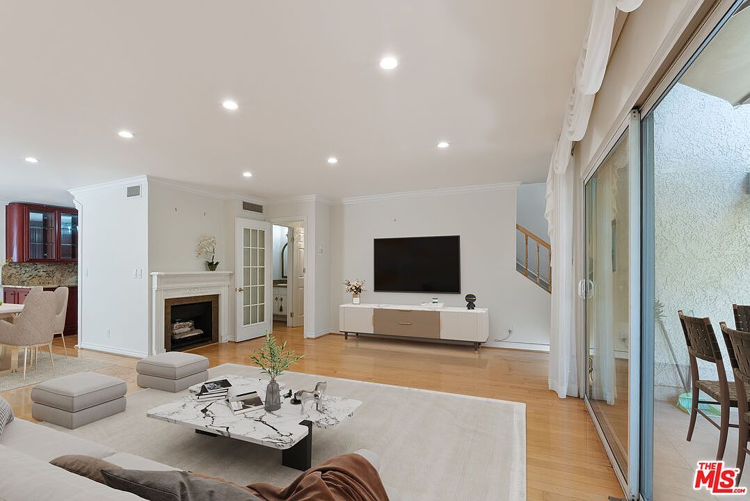 7800 Via Genova Burbank, CA 91504 - Thumbnail 5