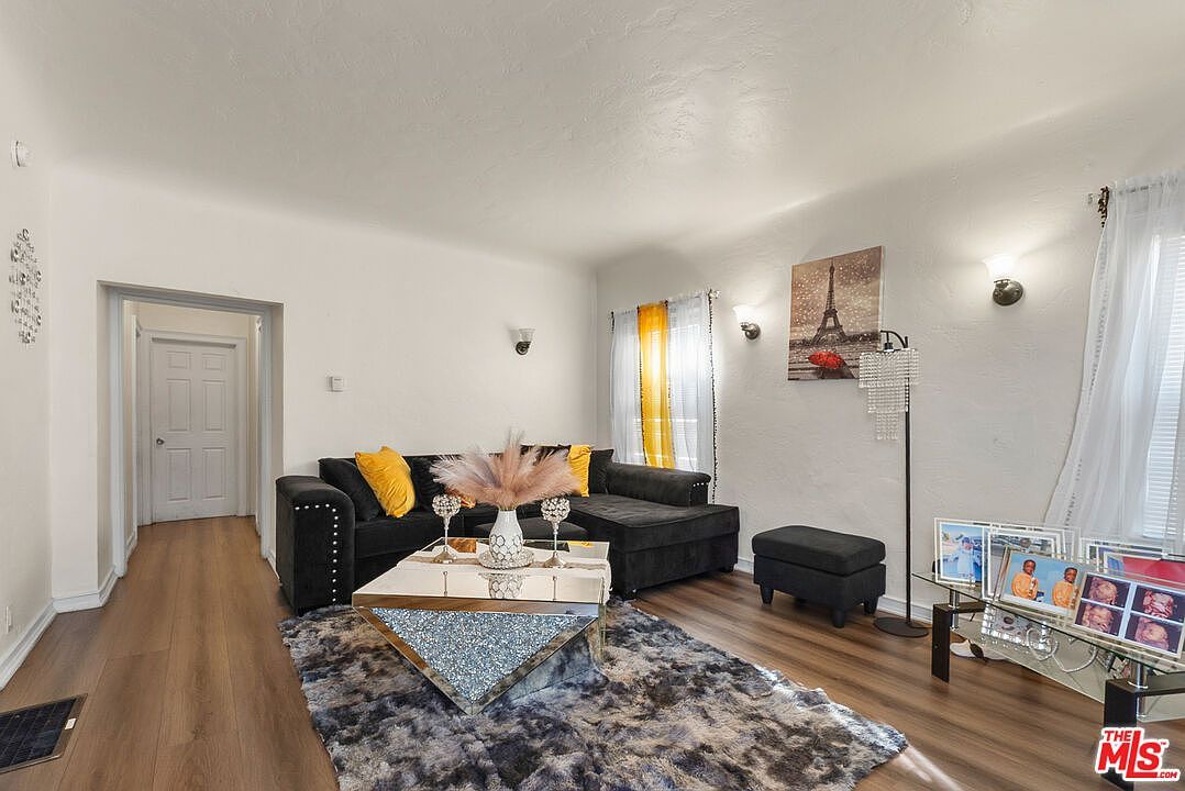 808 W Imperial Hwy Los Angeles, CA 90044 - Thumbnail 5