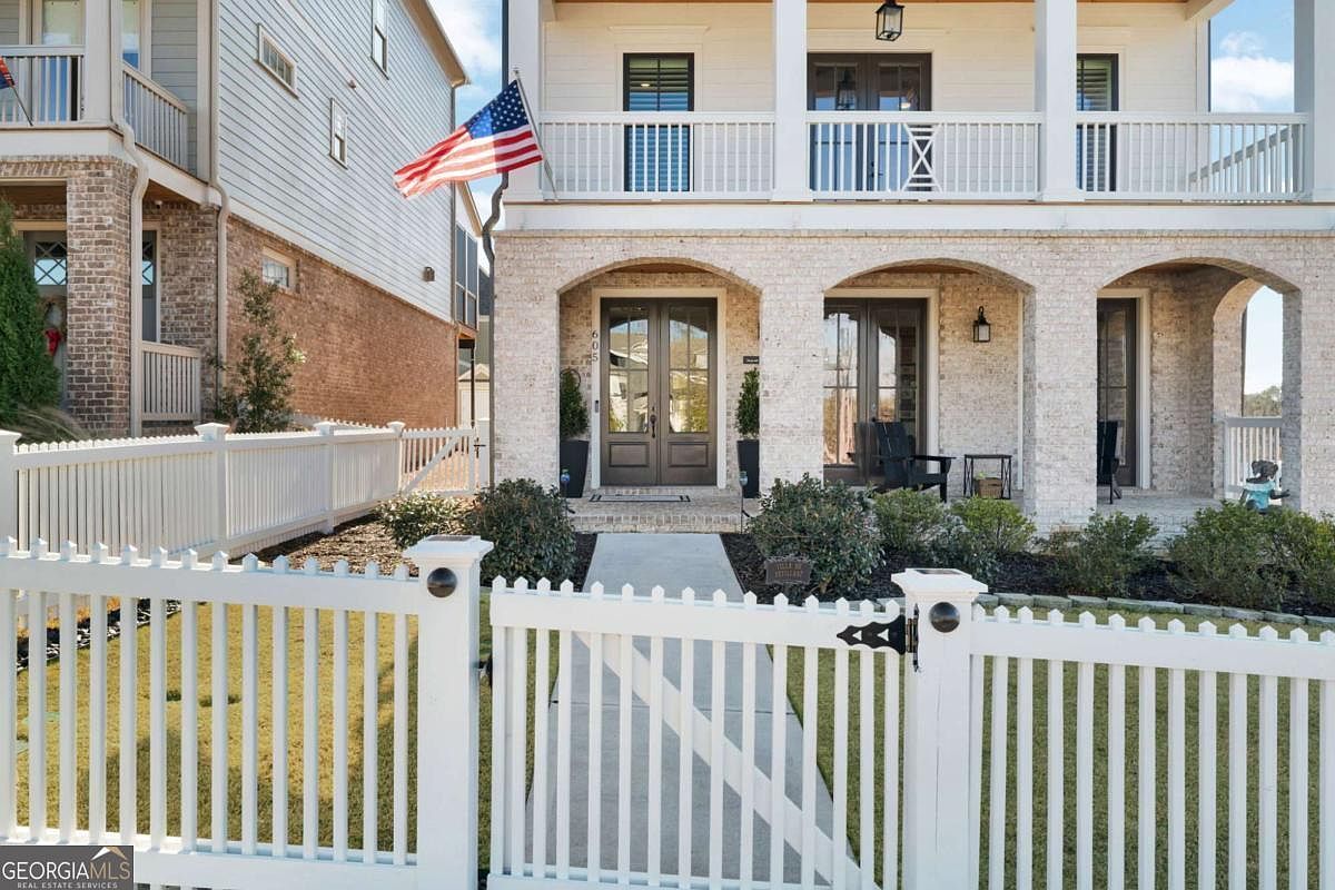 605 S Club Dr Woodstock, GA 30188 - Thumbnail 5