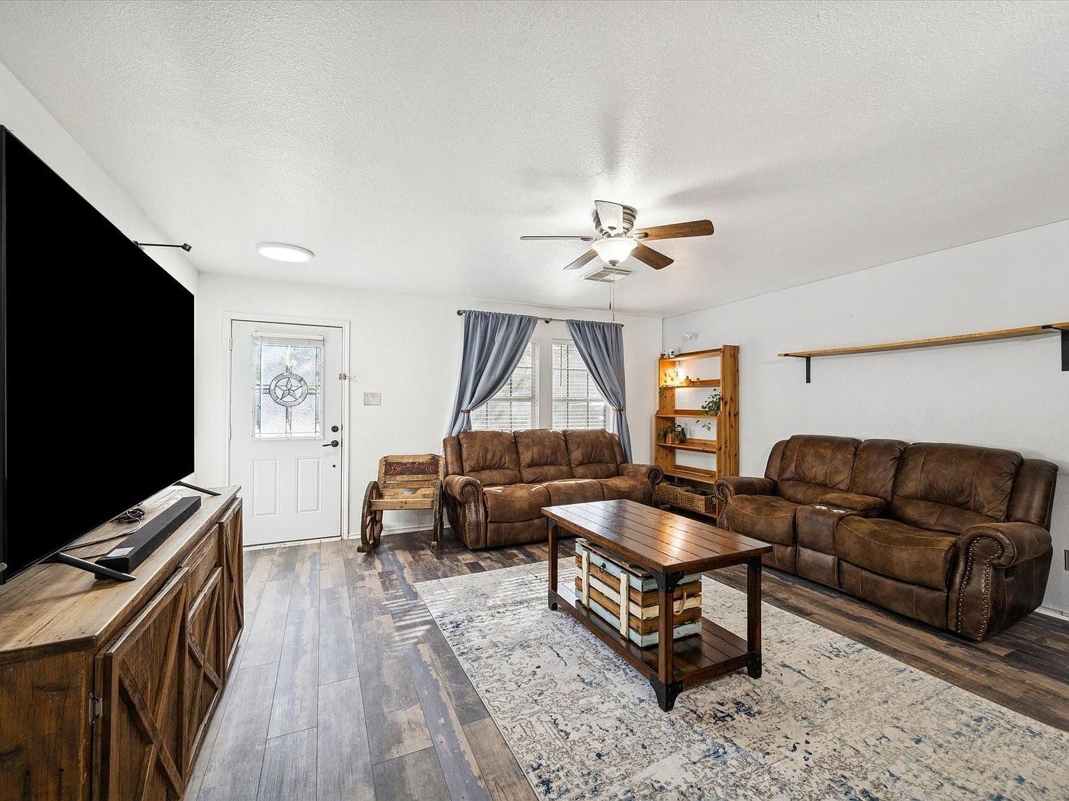 8435 Broadleaf Ave Baytown, TX 77521 - Thumbnail 5