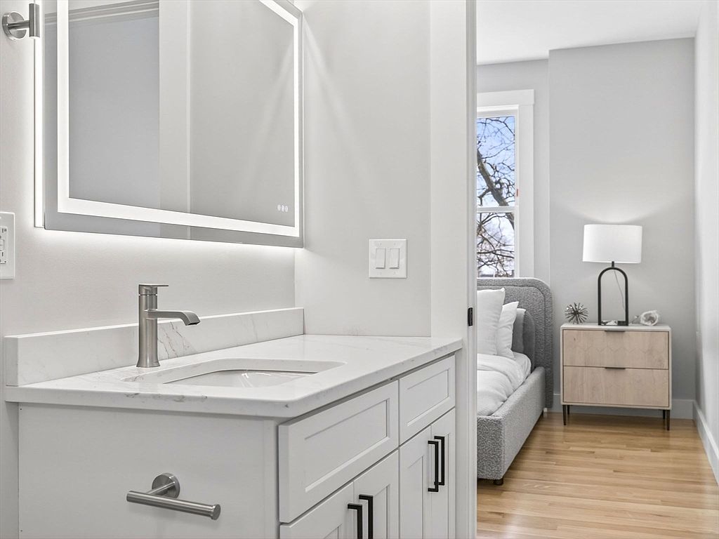 60 Stanley St #202 Dorchester, MA 02125 - Thumbnail 5