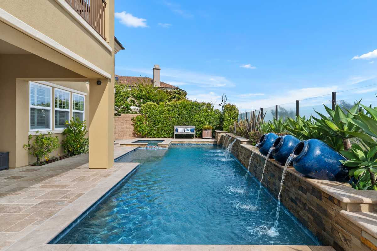 4762 Oceanridge Drive, Huntington Beach, CA, USA, 92649 - Thumbnail 5