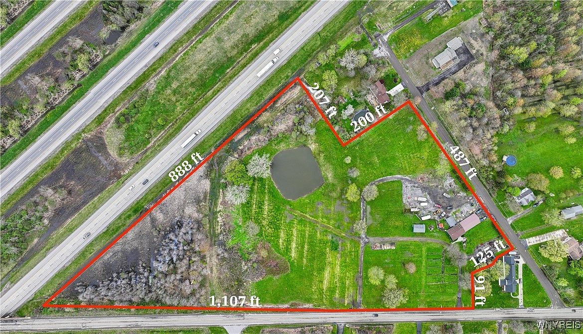 2572 Lakeview Rd Lake View, NY 14085 - Thumbnail 5