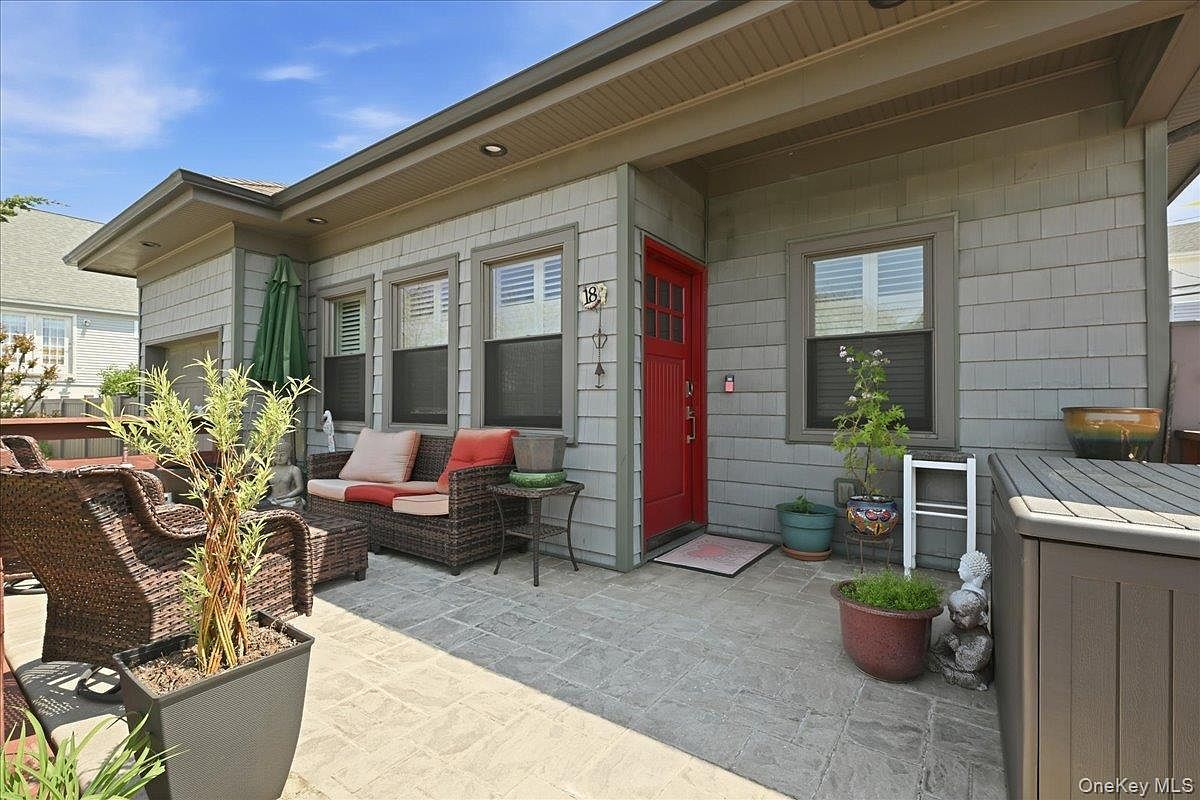 18 Clark St Long Beach, NY 11561 - Thumbnail 5