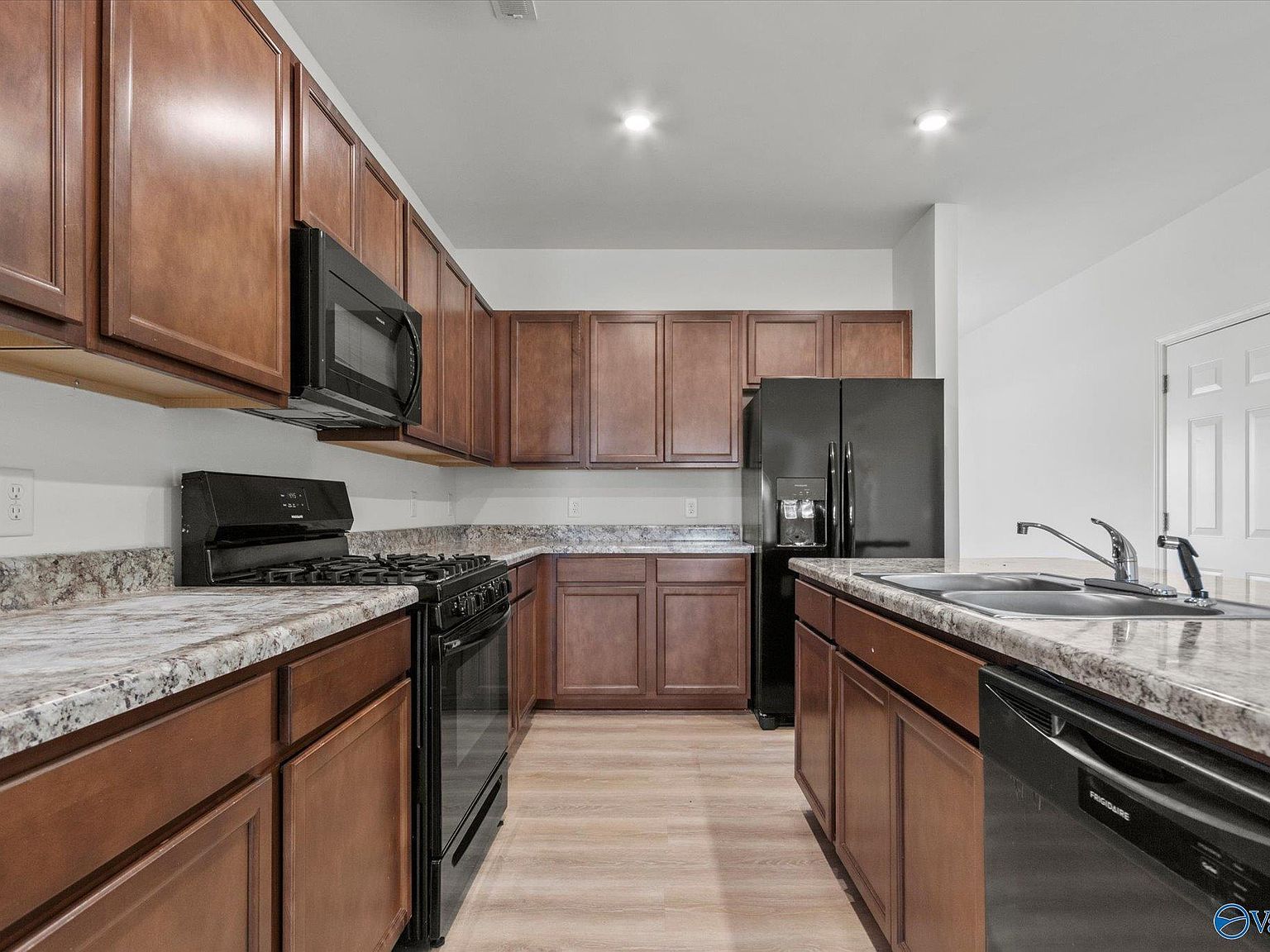 104 Emma Grace Ln New Market, AL 35761 - Thumbnail 5