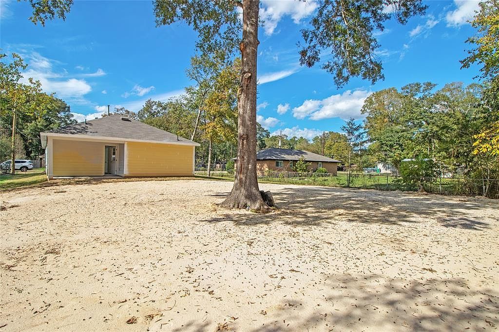 805 Jefferson Ave Cleveland, TX 77327 - Thumbnail 5