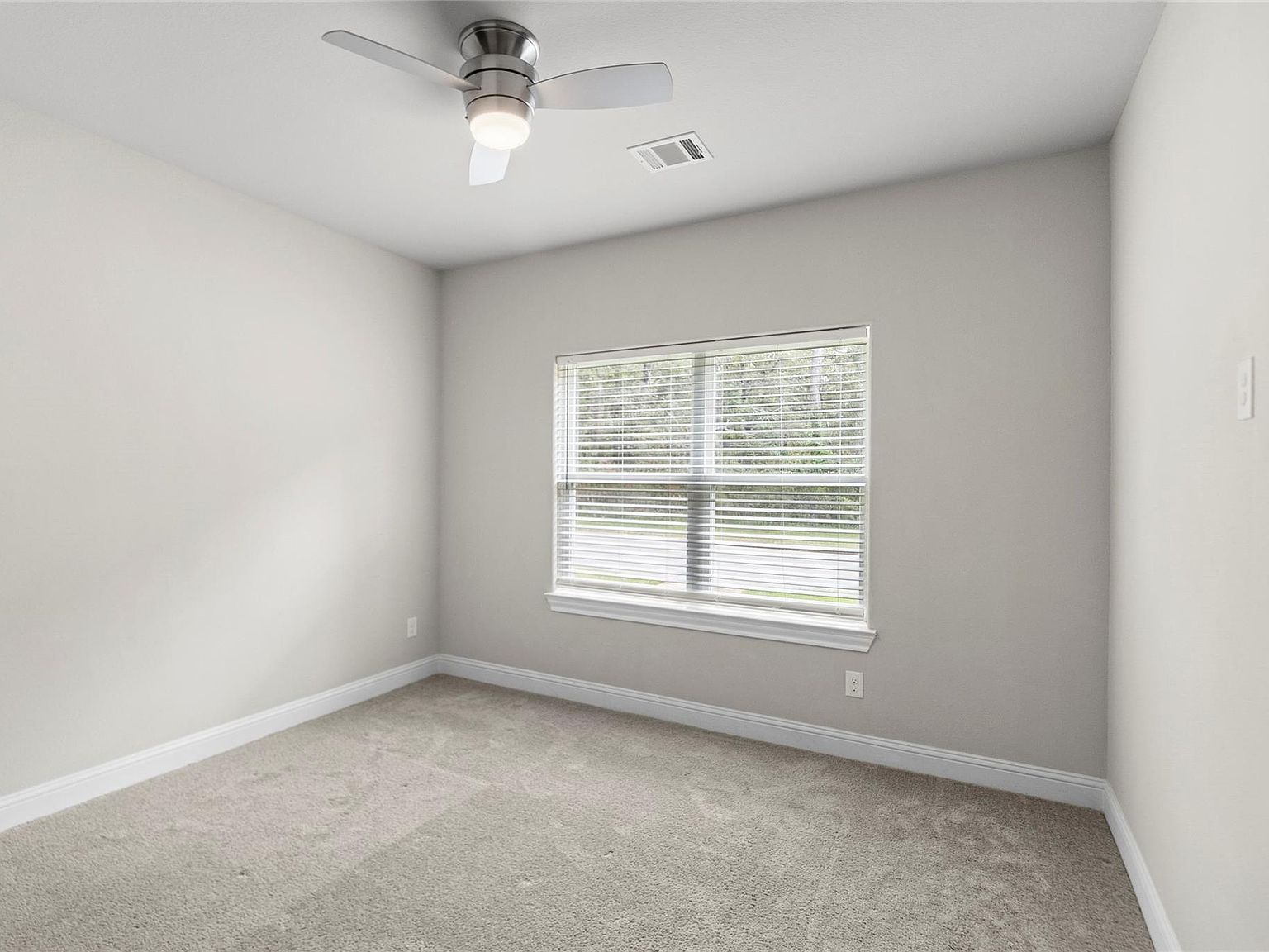 116 Augusta Dr Huntsville, TX 77340 - Thumbnail 5