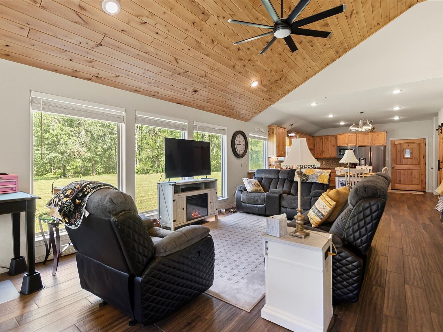 1101 Moody Rd Cleveland, TX 77328 - Thumbnail 5