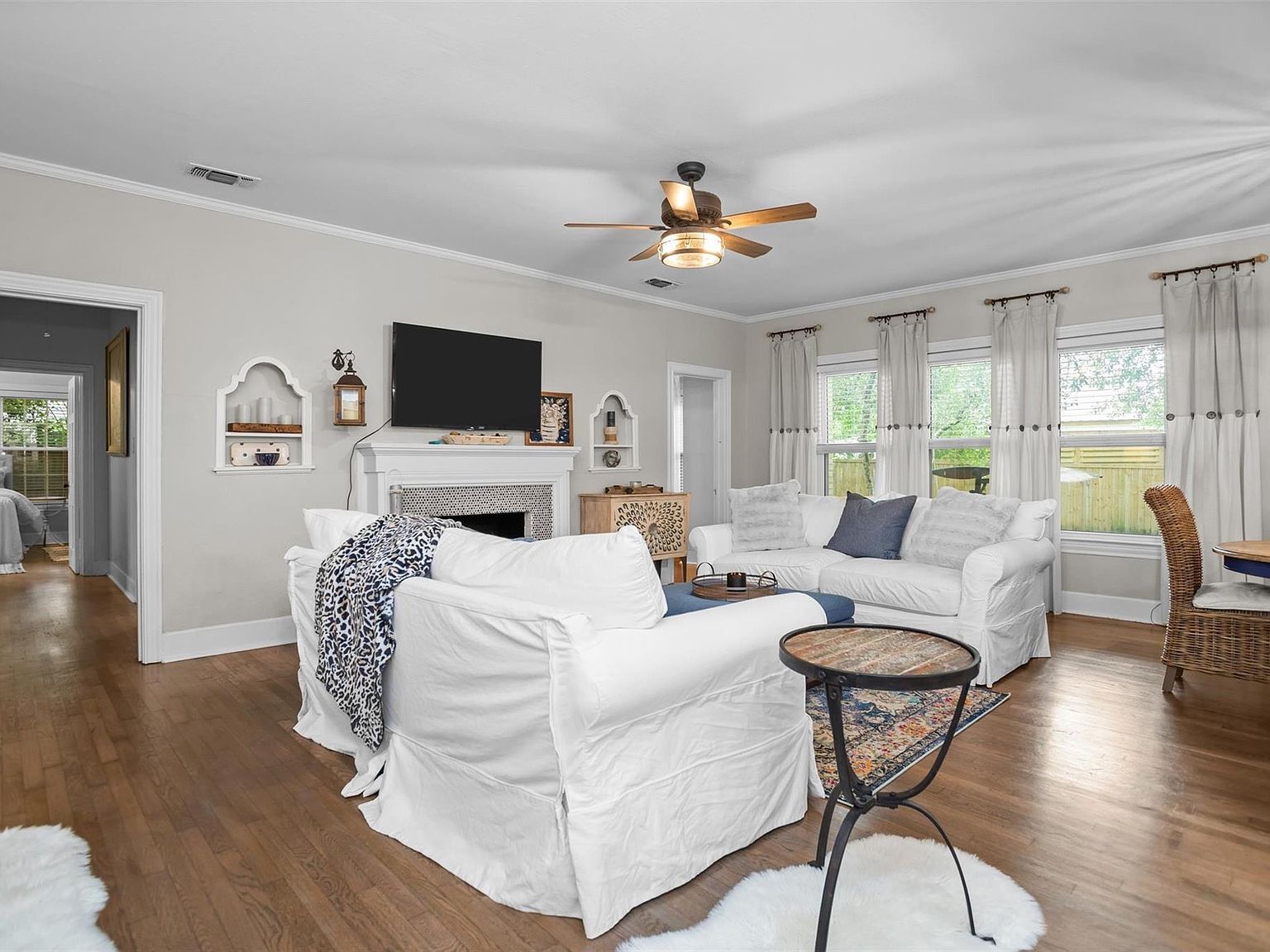 419 E Bell Ave Crockett, TX 75835 - Thumbnail 5