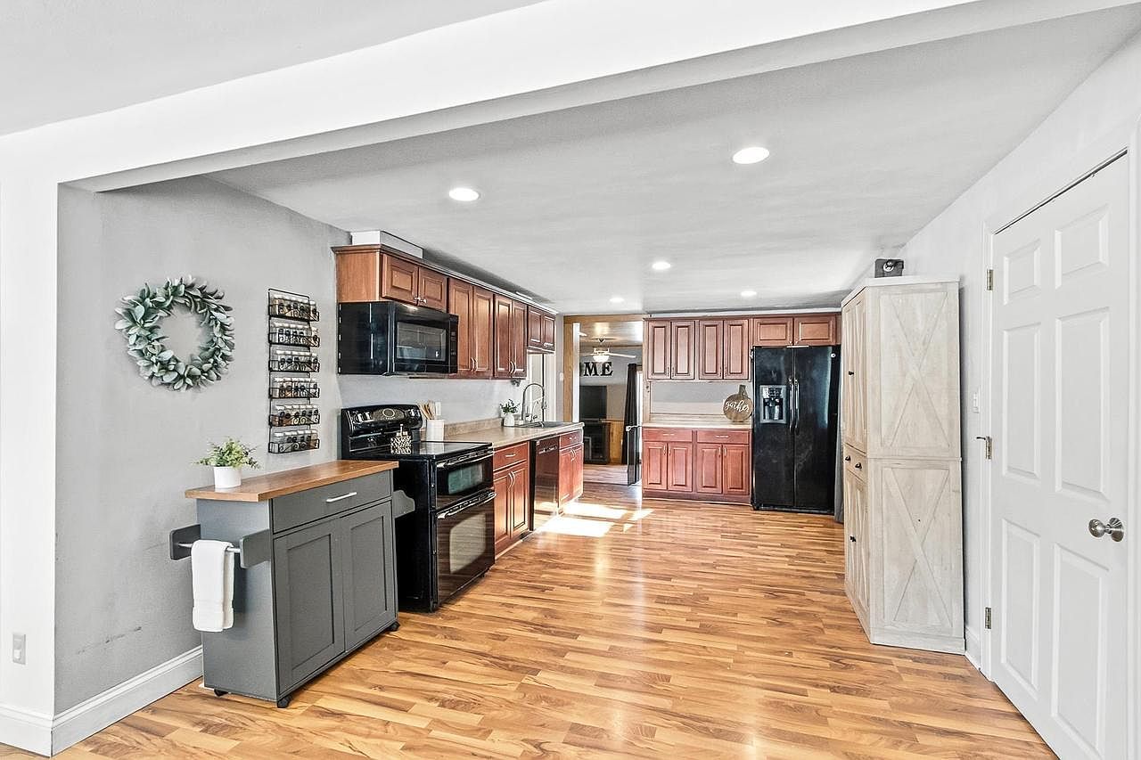 11548 N Maple Beach Dr Edgerton, WI 53534 - Thumbnail 5