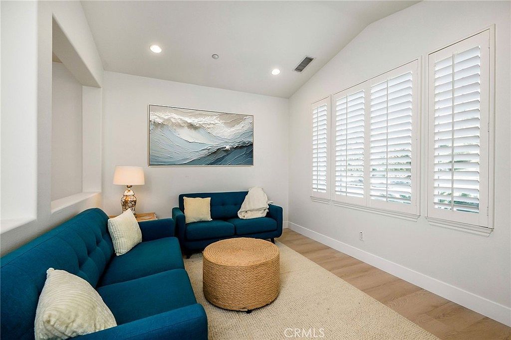 1204 Vista Jardin San Clemente, CA 92673 - Thumbnail 5