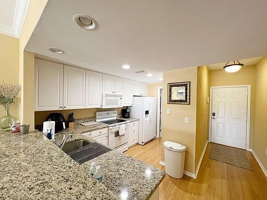 54-U118 SE 910th Ave #118 Suwannee, FL 32692 - Thumbnail 5