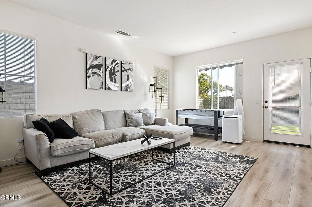 1842 Sonata Dr Oxnard, CA 93030 - Thumbnail 5