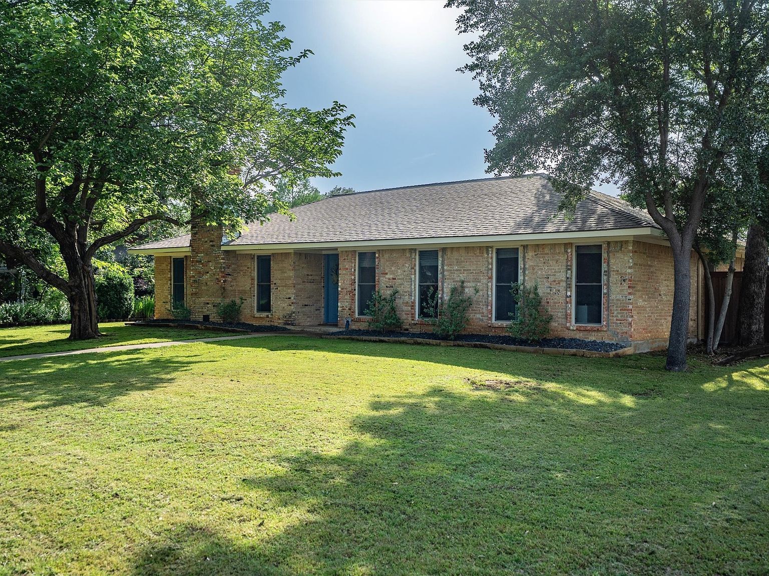 2 Whispering Cir Hickory Creek, TX 75065 - Thumbnail 5