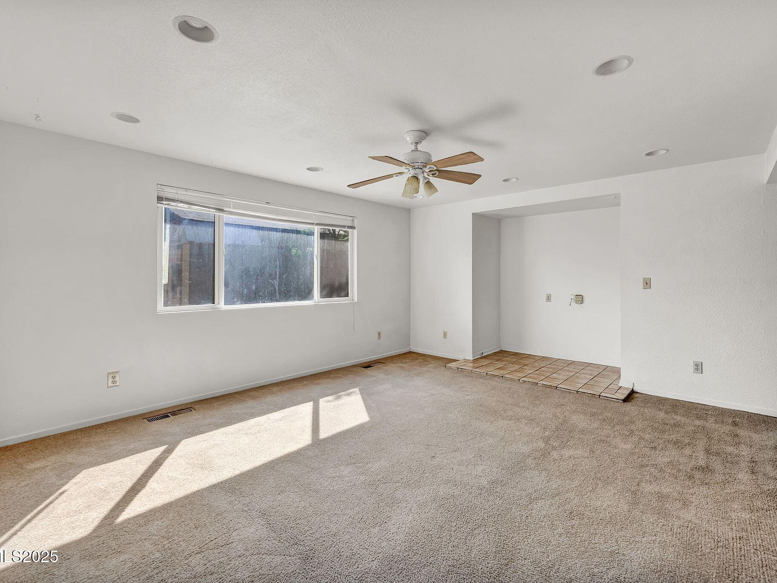 1329 Stanford Dr Carson City, NV 89701 - Thumbnail 5