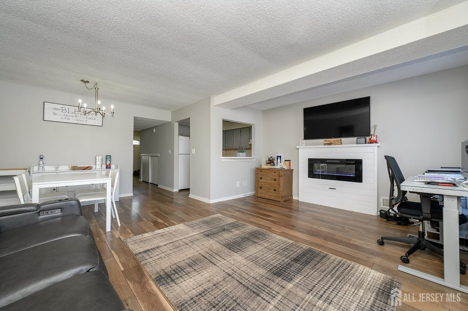 17 Inwood Ter Freehold, NJ 07728 - Thumbnail 5