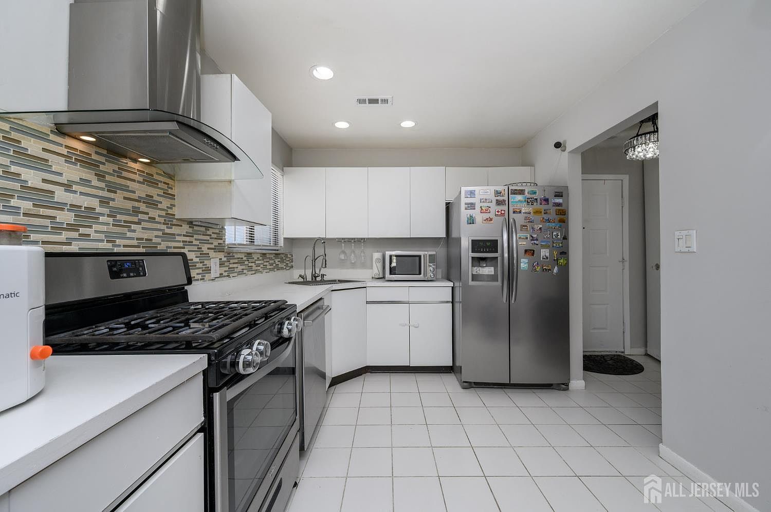 35 Carriage Pl Edison, NJ 08820 - Thumbnail 5