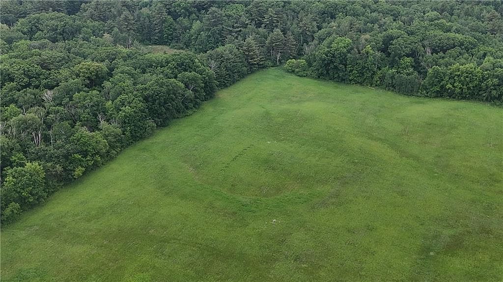 40th St Clayton, WI 54004 - Thumbnail 5