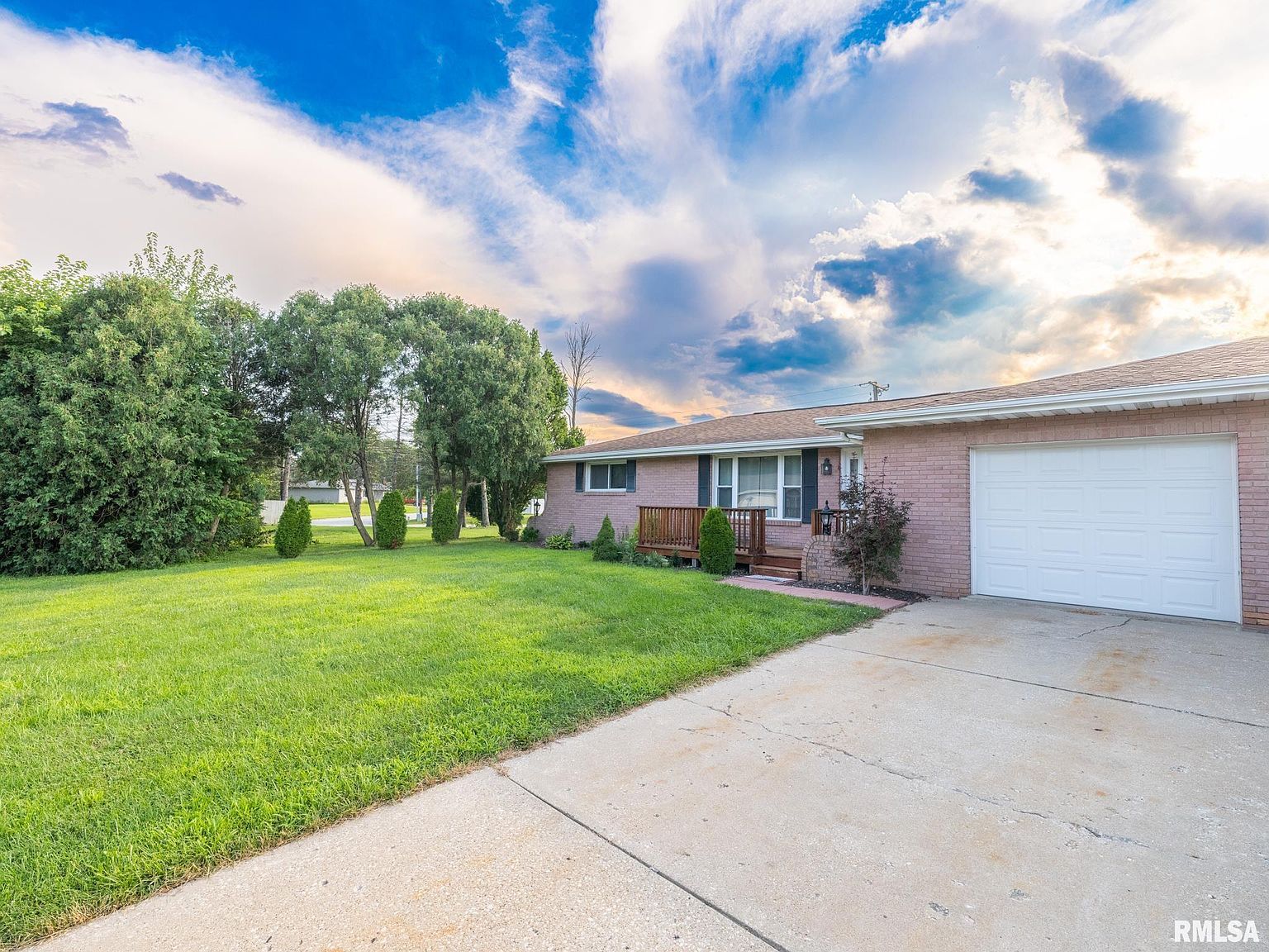 101 Patricia Ave East Peoria, IL 61611 - Thumbnail 5