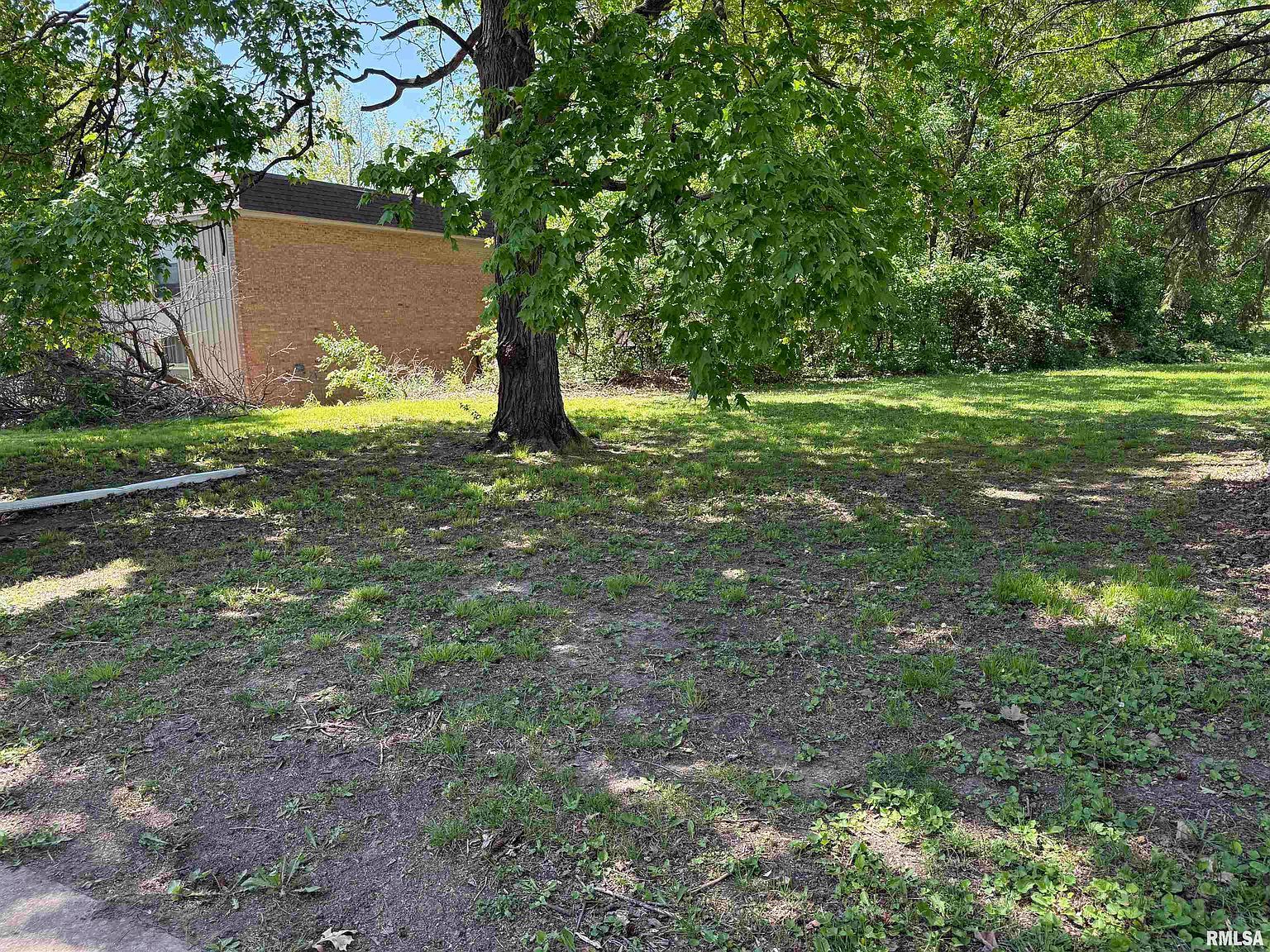 3401 N Peoria Ave Peoria, IL 61603 - Thumbnail 5