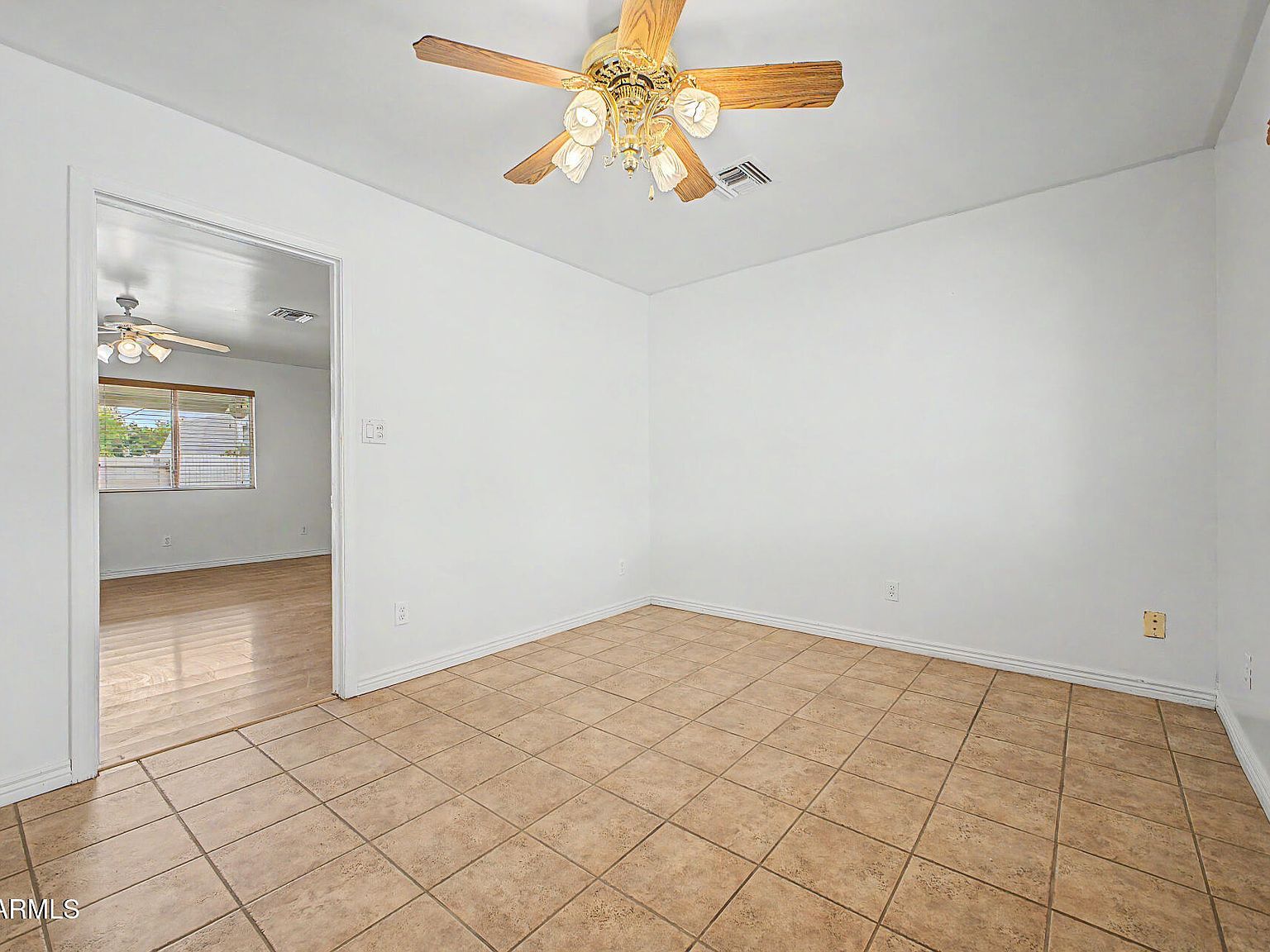 1043 W 5th St Mesa, AZ 85201 - Thumbnail 5