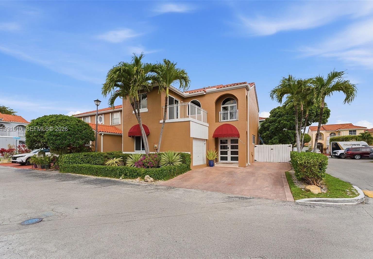 8657 NW 2nd St Miami, FL 33126 - Thumbnail 5