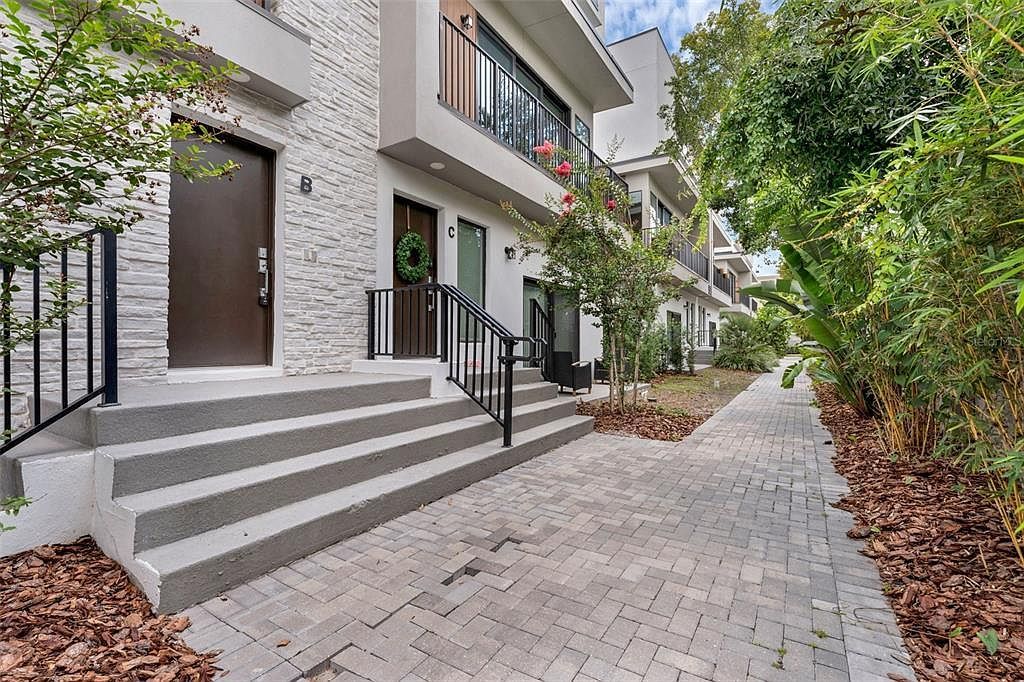 52 W Harding St UNIT A Orlando, FL 32806 - Thumbnail 5