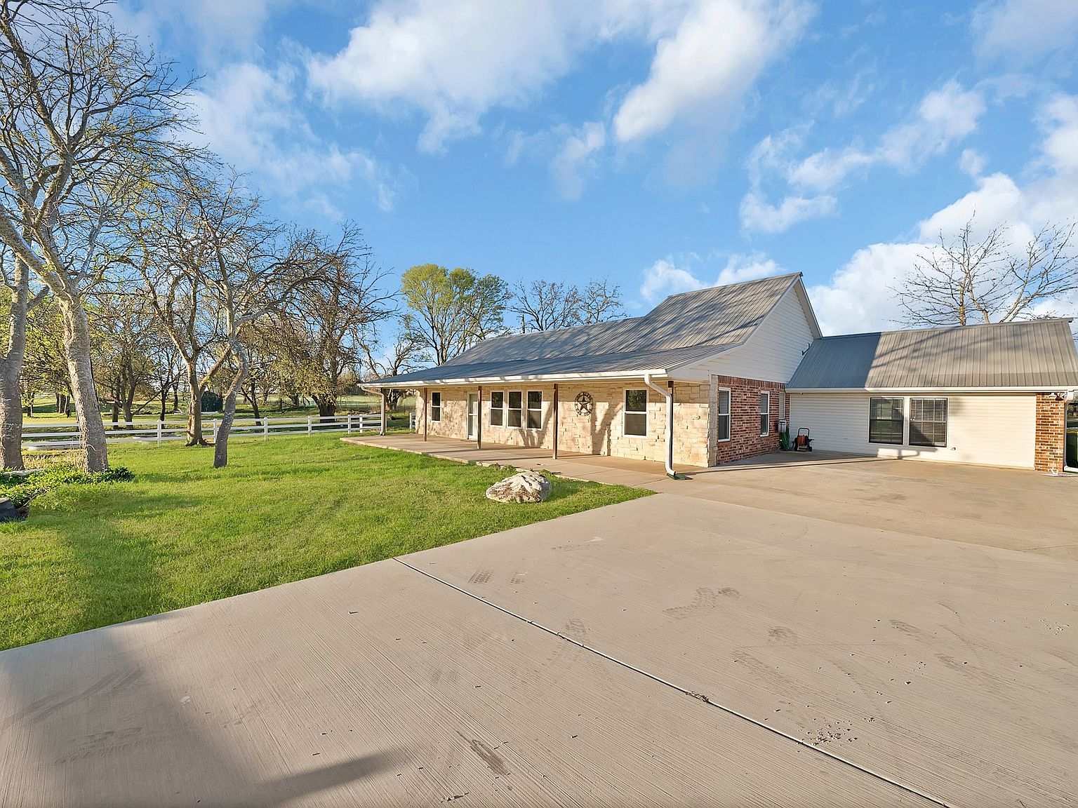 109 Pioneer Ct Waxahachie, TX 75167 - Thumbnail 5
