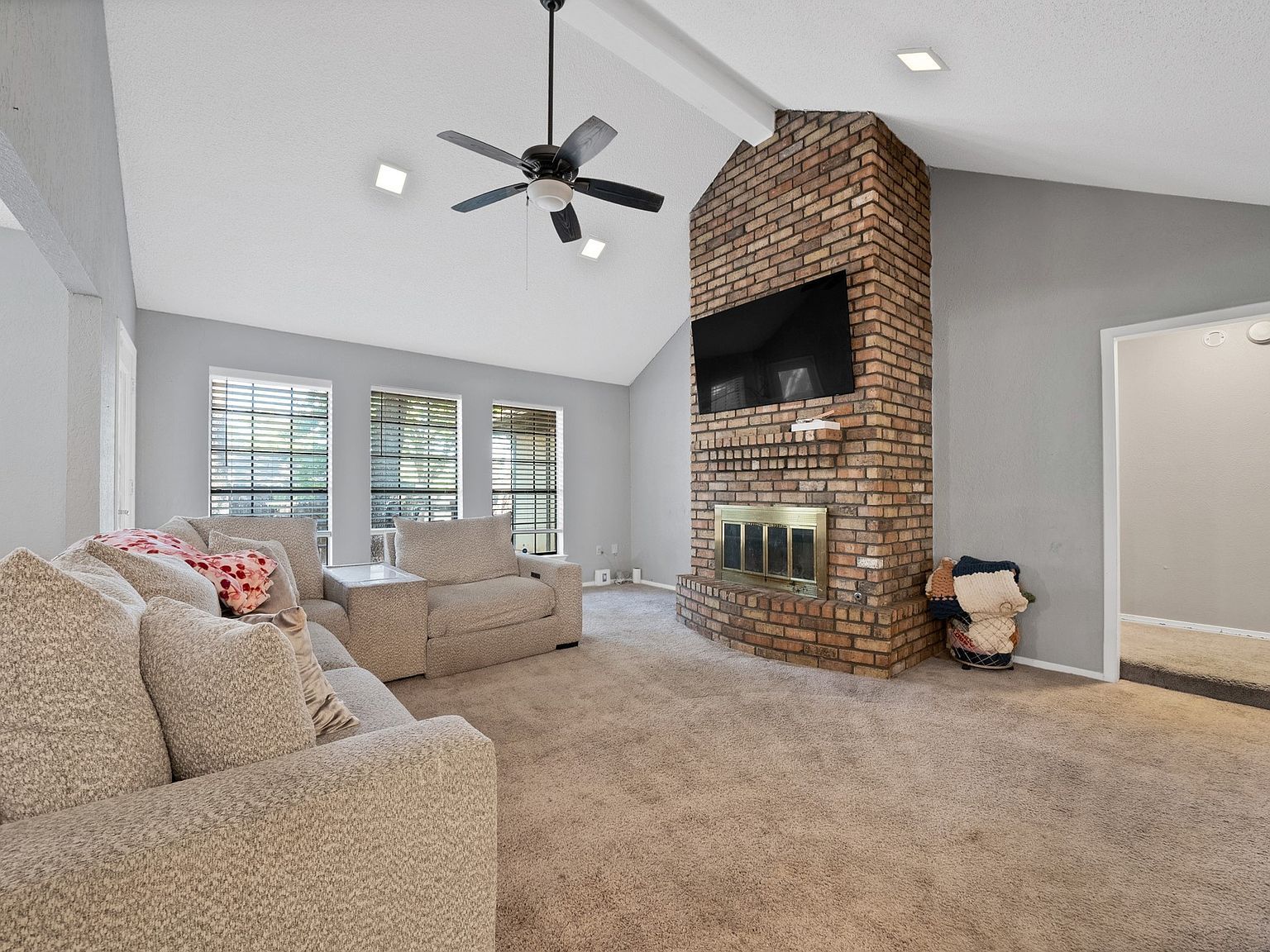 5715 Trail Crest Dr Arlington, TX 76017 - Thumbnail 5