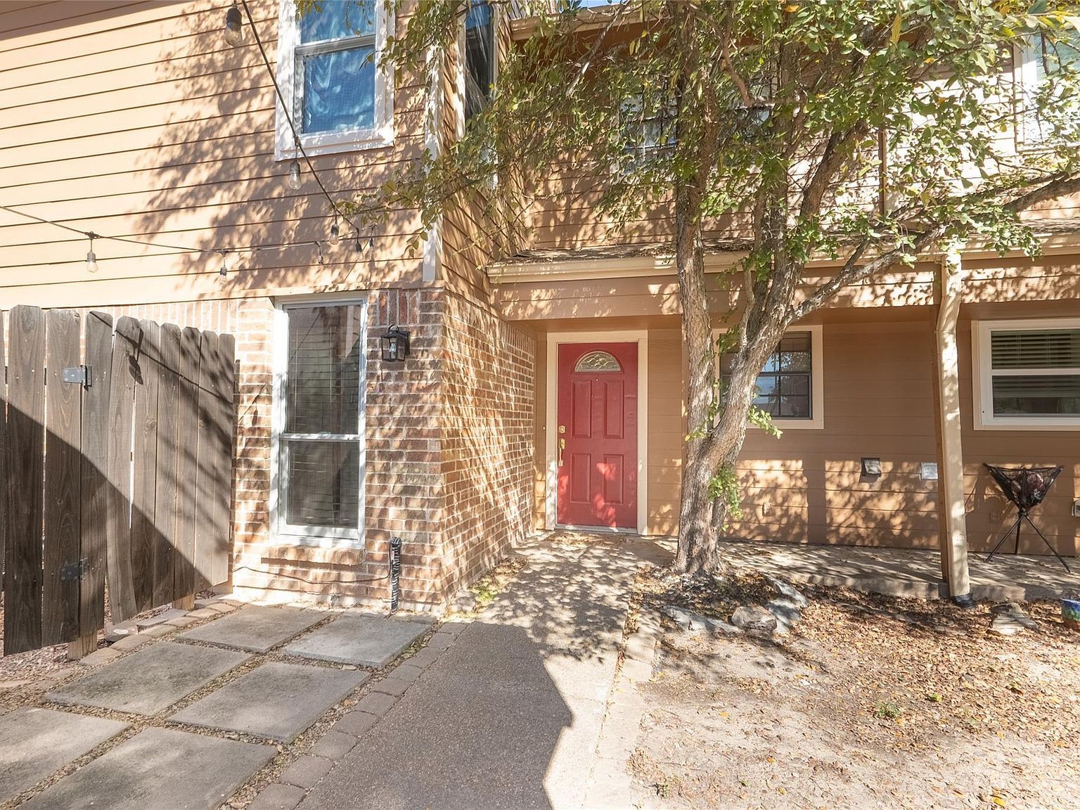 2827 Oakside Dr Bryan, TX 77802 - Thumbnail 5