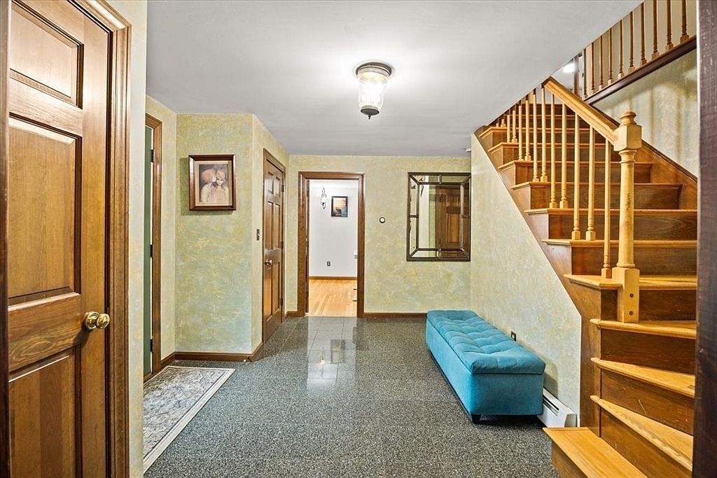 211 Cherry St Bridgewater, MA 02324 - Thumbnail 5