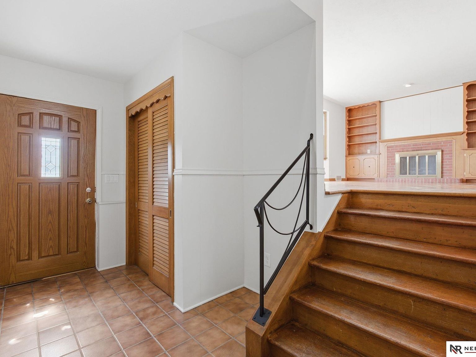 12206 Woolworth Ave Omaha, NE 68144 - Thumbnail 5