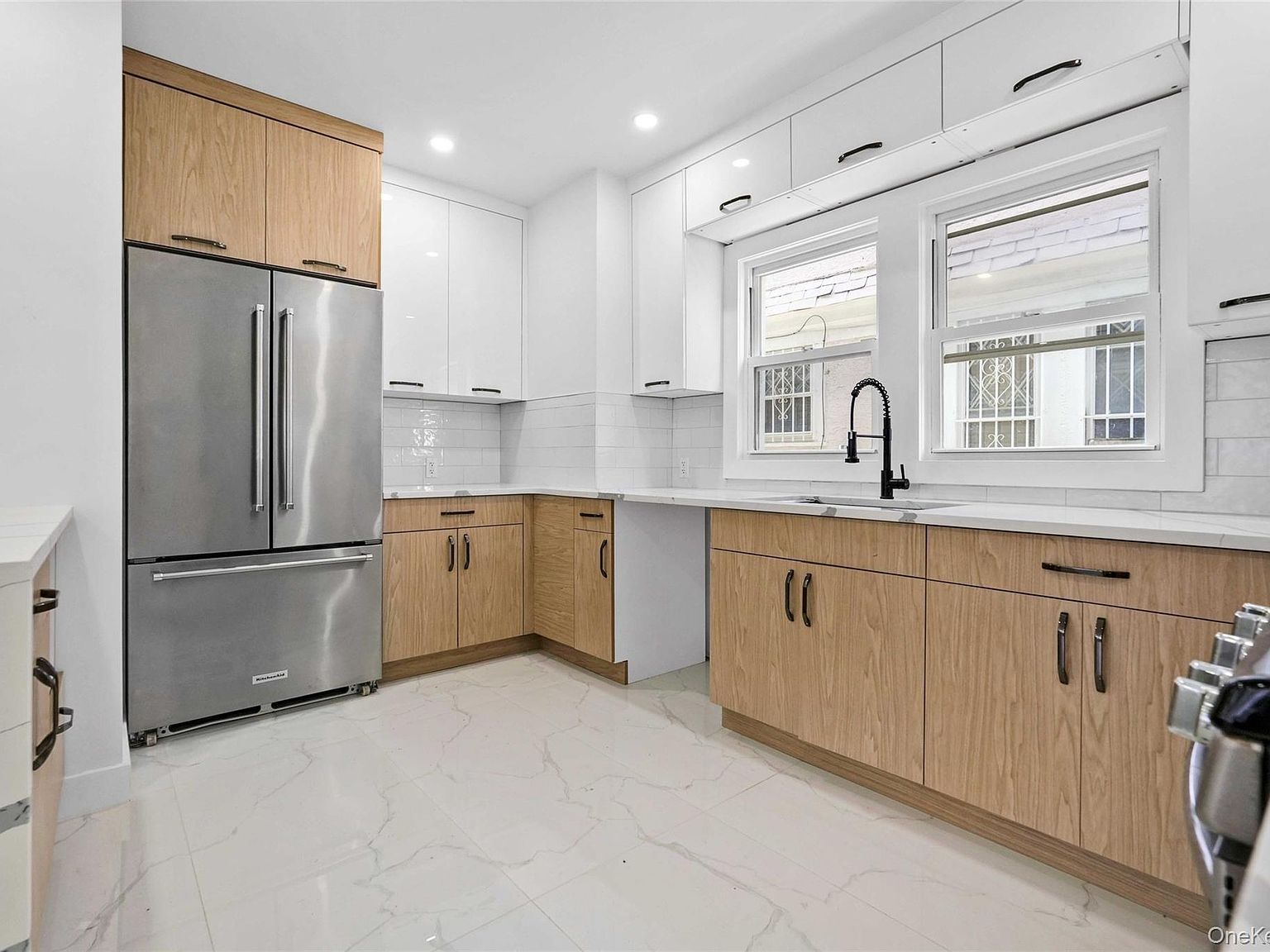 8543 150th St Jamaica, NY 11435 - Thumbnail 5