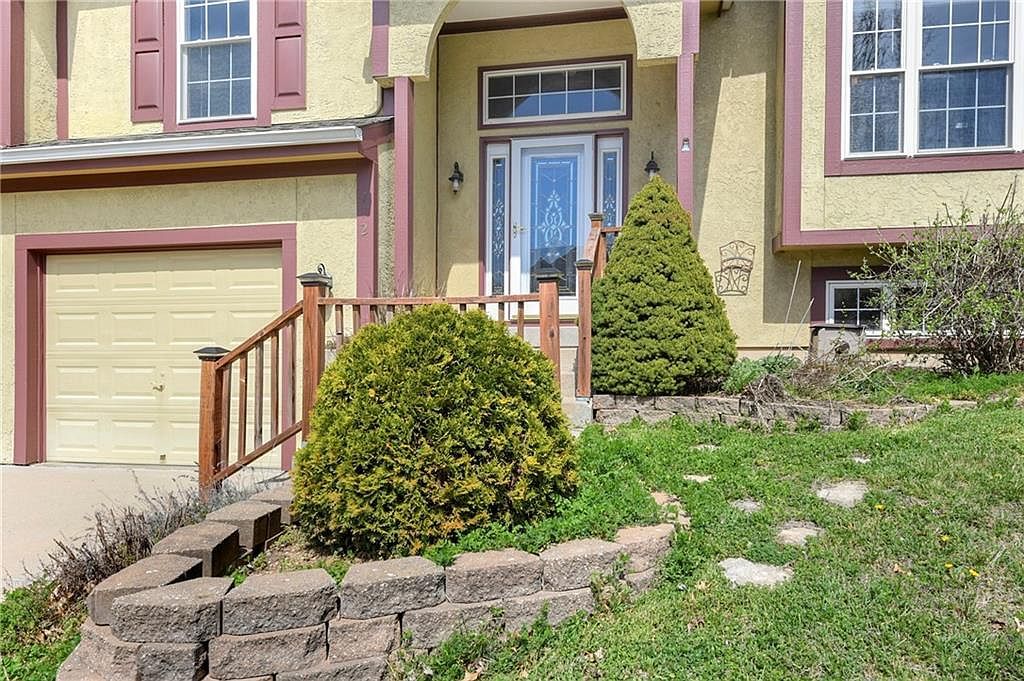 712 Rock Creek Dr Lansing, KS 66043 - Thumbnail 5