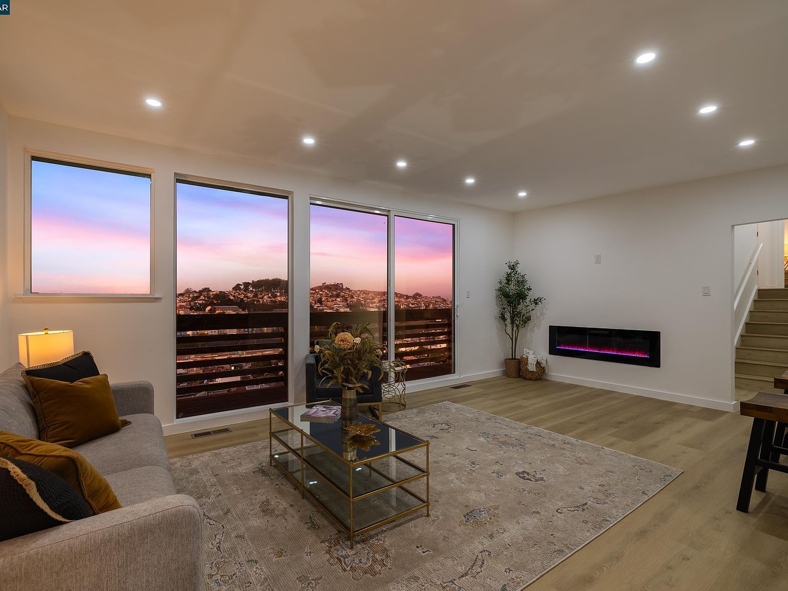 657 Silver Ave San Francisco, CA 94134 - Thumbnail 5