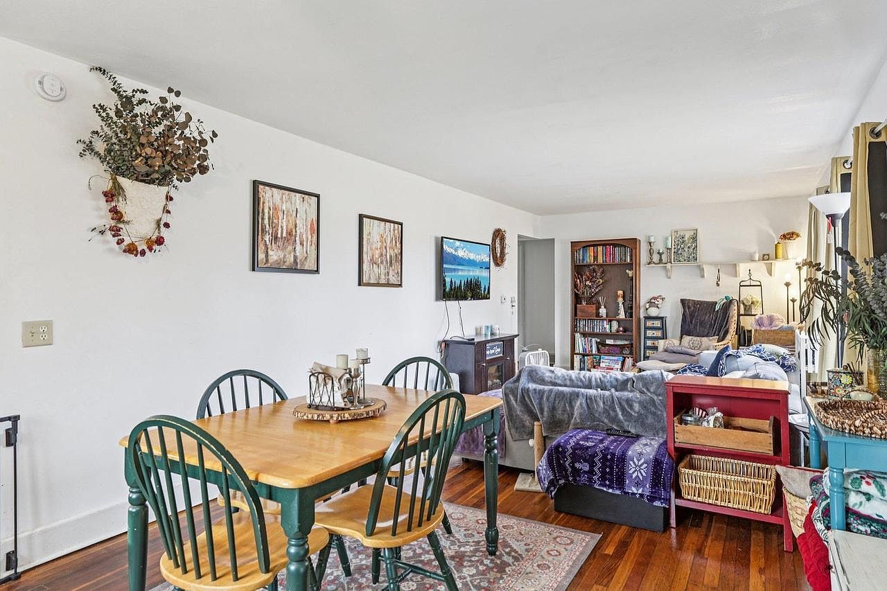 593 Academy Dr Edgerton, WI 53534 - Thumbnail 5