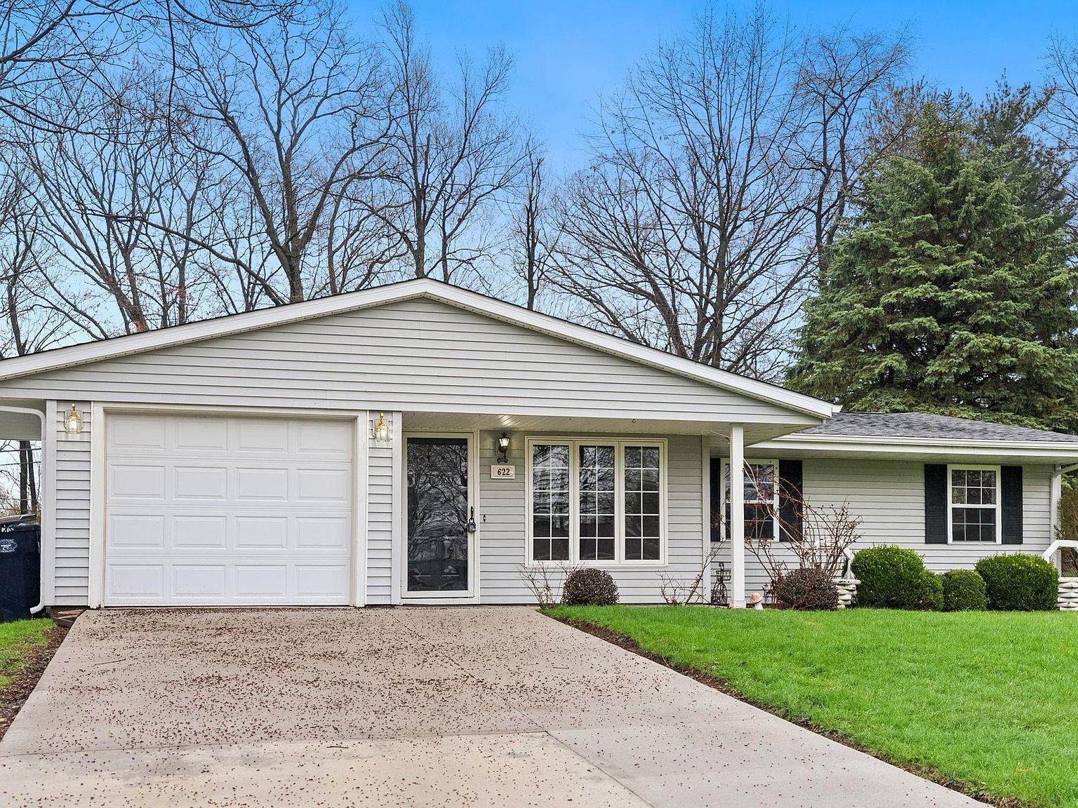 622 N Lincoln St Warsaw, IN 46580 - Thumbnail 5