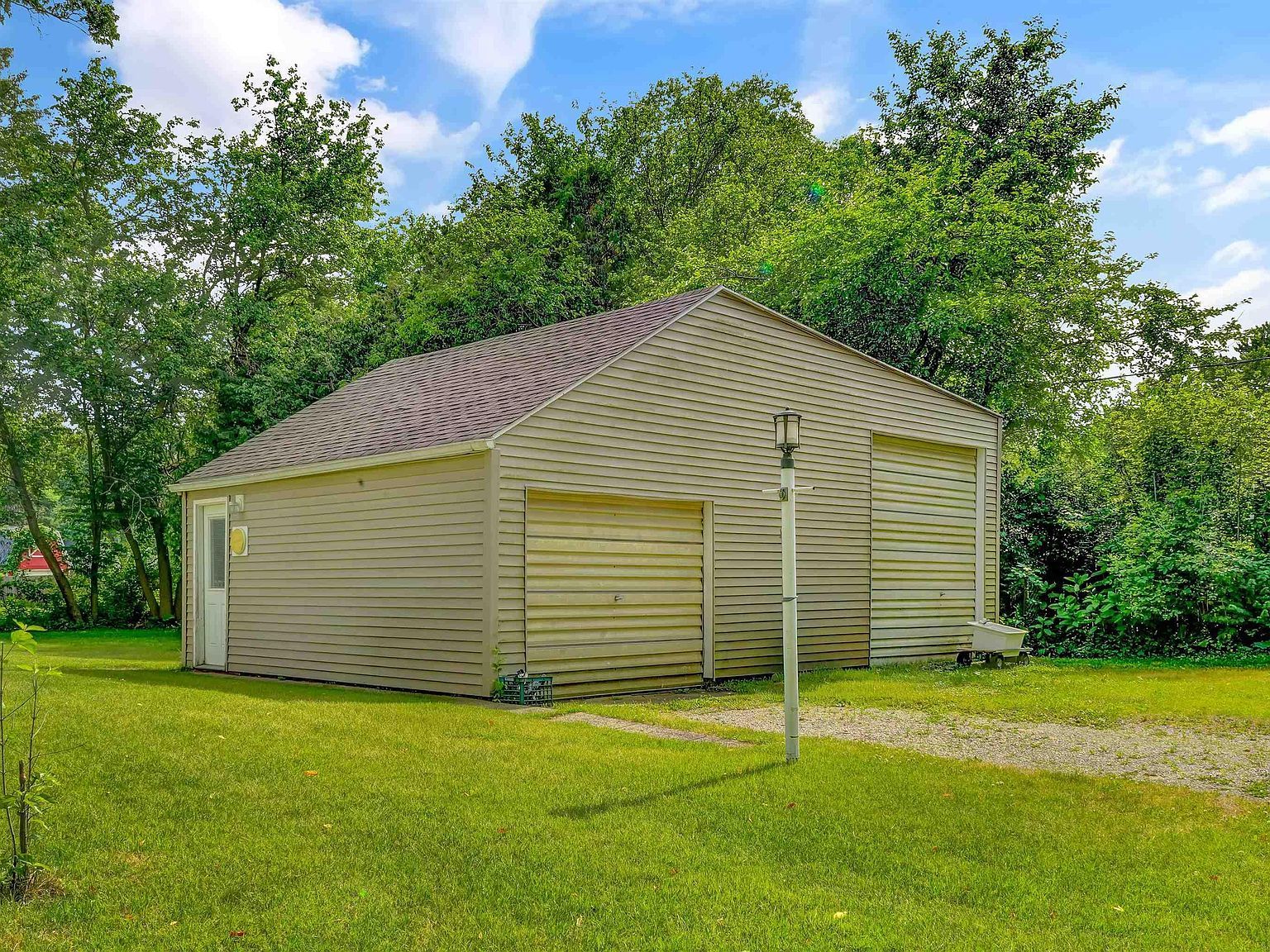 52395 Leland Ave South Bend, IN 46637 - Thumbnail 5
