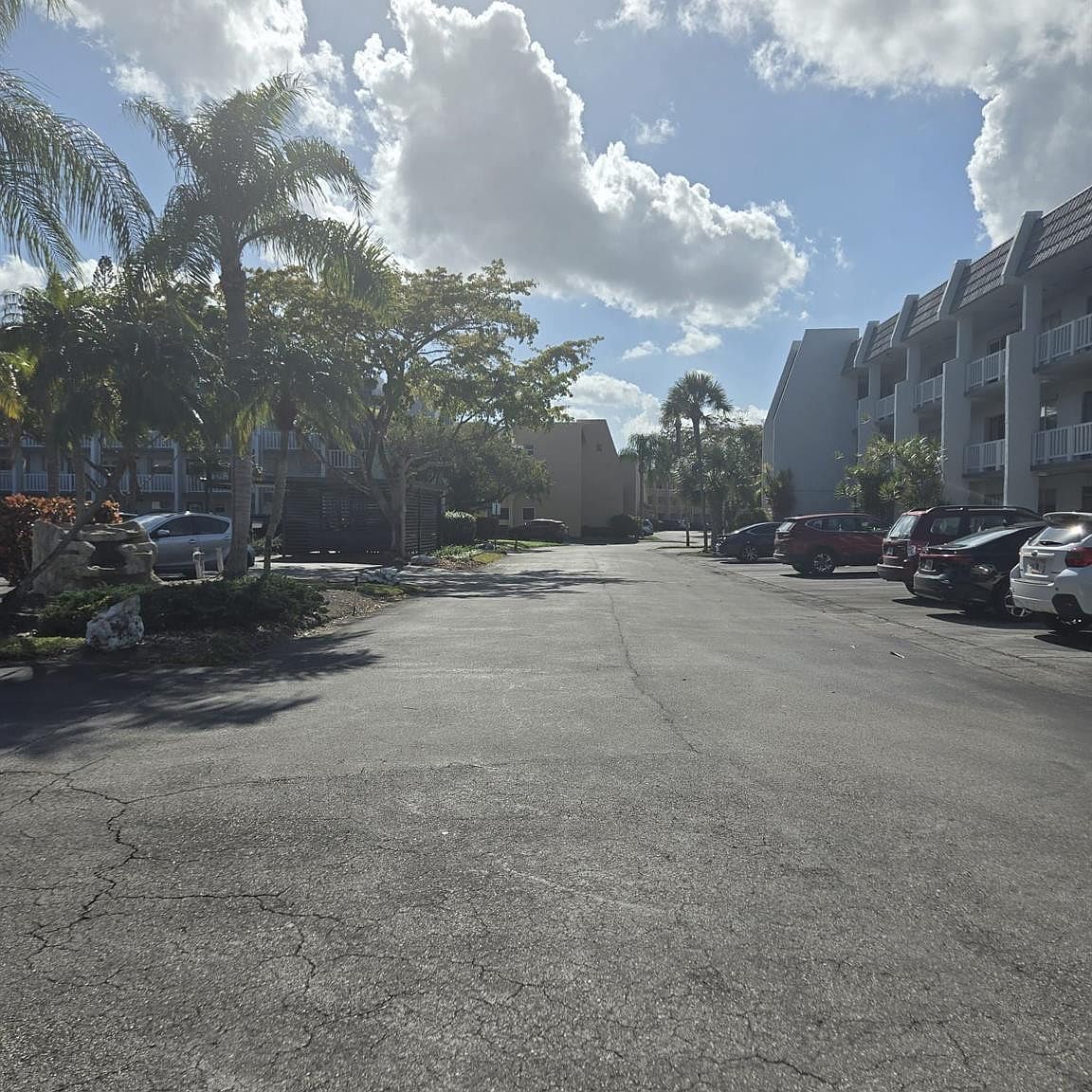 6870 Royal Palm Blvd APT 207M Margate, FL 33063 - Thumbnail 5
