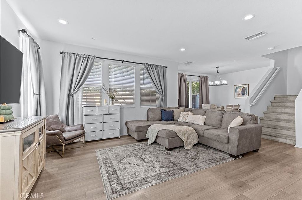 2350 S Via Esplanade UNIT 31 Ontario, CA 91762 - Thumbnail 5