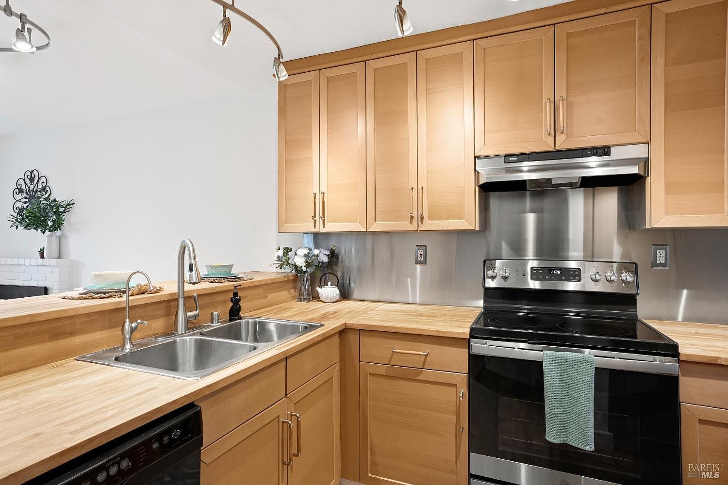 215 Stony Point Rd APT E Santa Rosa, CA 95401 - Thumbnail 5