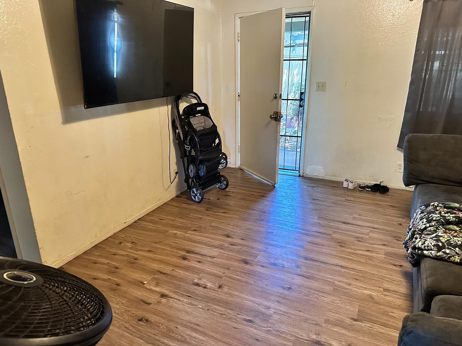 821 Colorado Ave Modesto, CA 95351 - Thumbnail 5