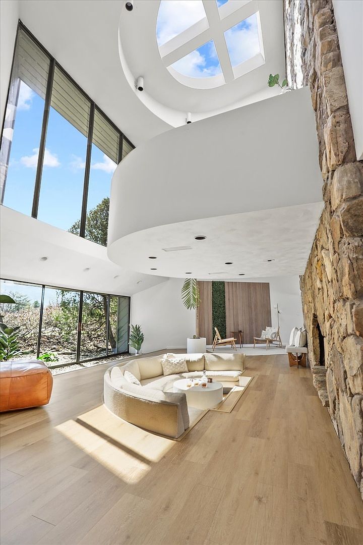 4010 Clubhouse Dr Champaign, IL 61822 - Thumbnail 5