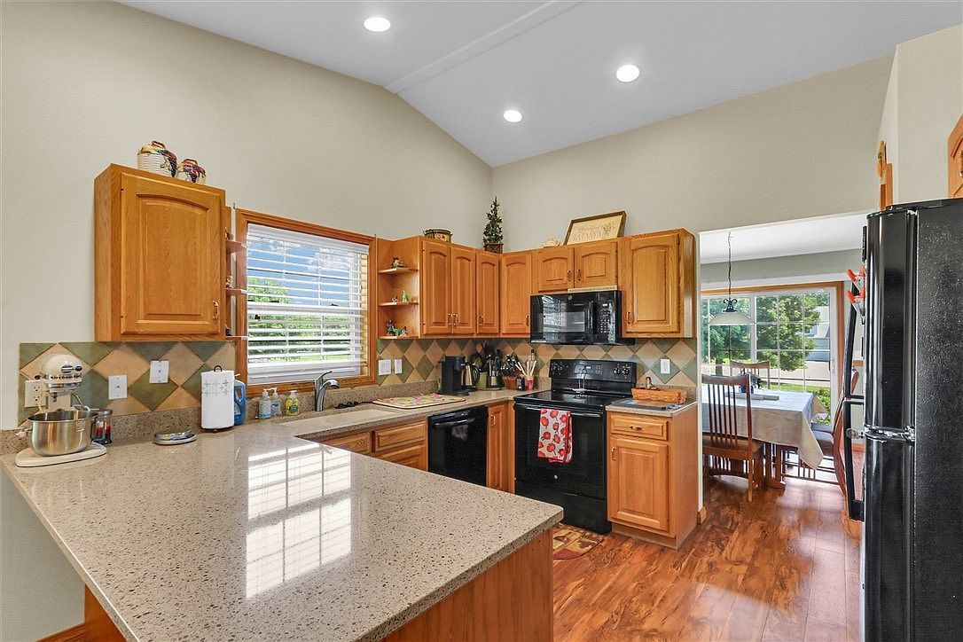 3110 Ridge Park Rd Urbana, IL 61802 - Thumbnail 5