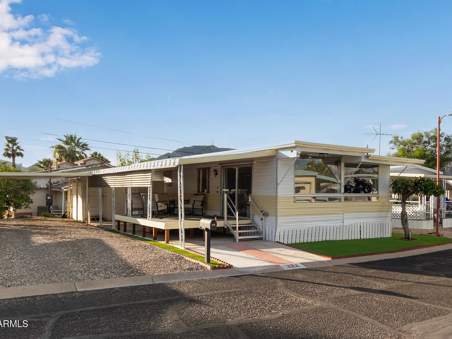 10401 N Cave Creek Rd LOT 324 Phoenix, AZ 85020 - Thumbnail 5