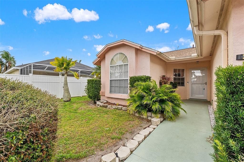 13504 Fawn Ridge Blvd Tampa, FL 33626 - Thumbnail 5