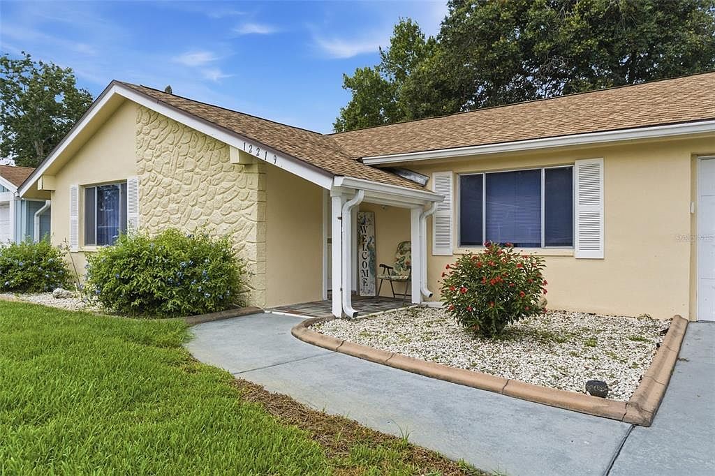 12219 Quail Run Row Hudson, FL 34667 - Thumbnail 5