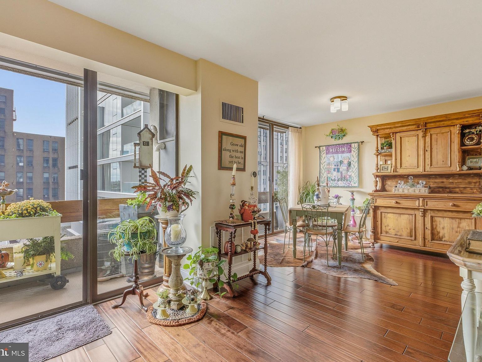 1326 Spruce St APT 808 Philadelphia, PA 19107 - Thumbnail 5