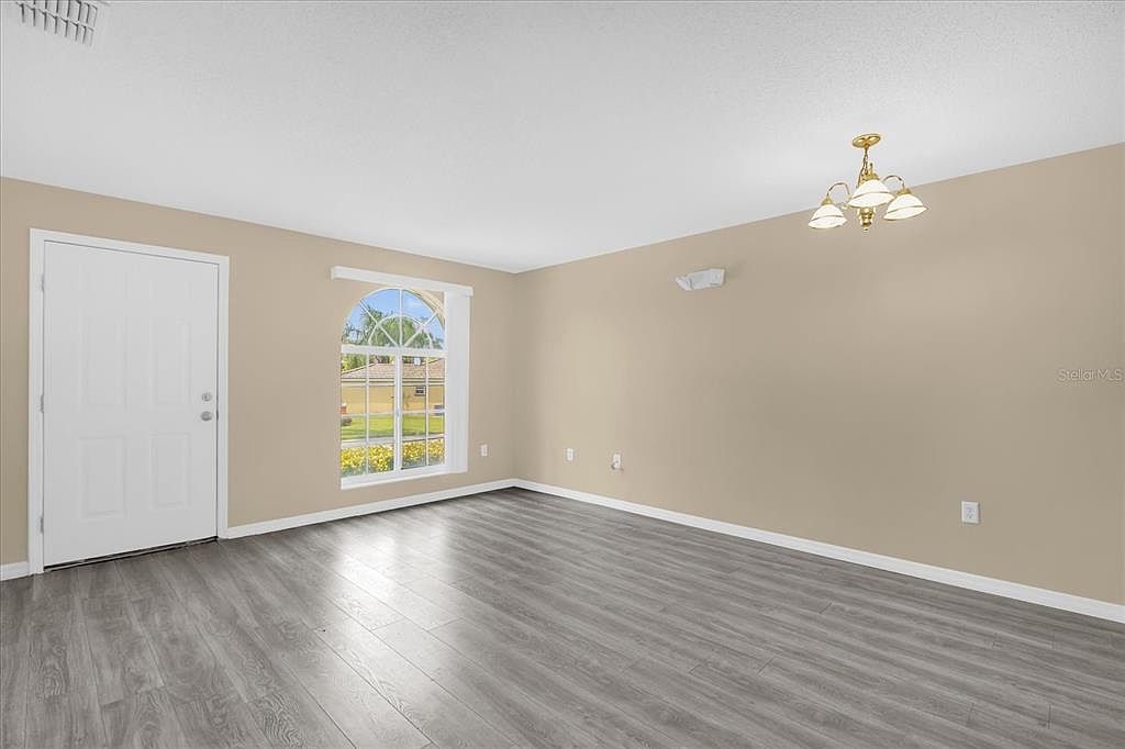 635 Lake Marion Golf Resort Dr Poinciana, FL 34759 - Thumbnail 5